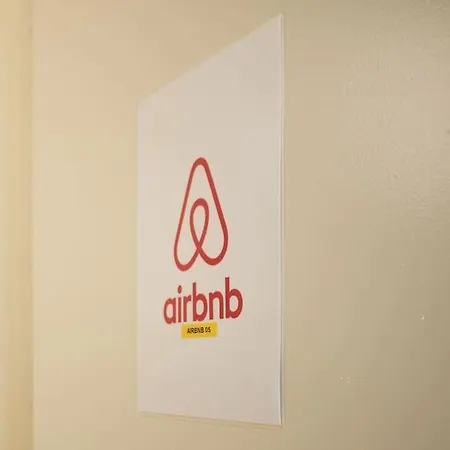 Grand Center Of * 몽스